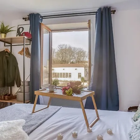 Chic Appart Hypercentre Apartmán *