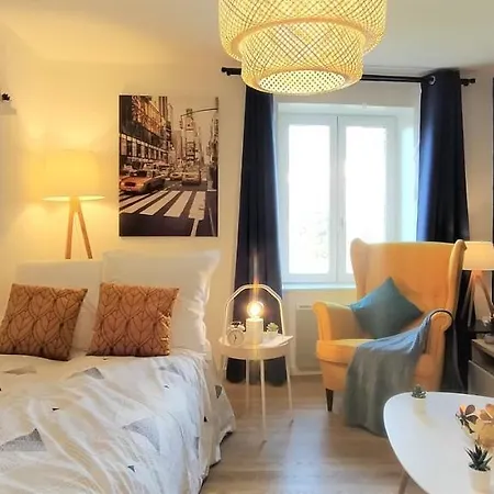 Chic Appart Hypercentre Apartmán Nancy