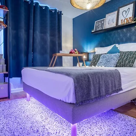 Chic Appart Hypercentre Apartmán *